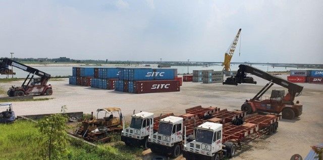 Bãi Container ICD Tân Cảng Quế Võ - hiện đang khai thác Container rỗng