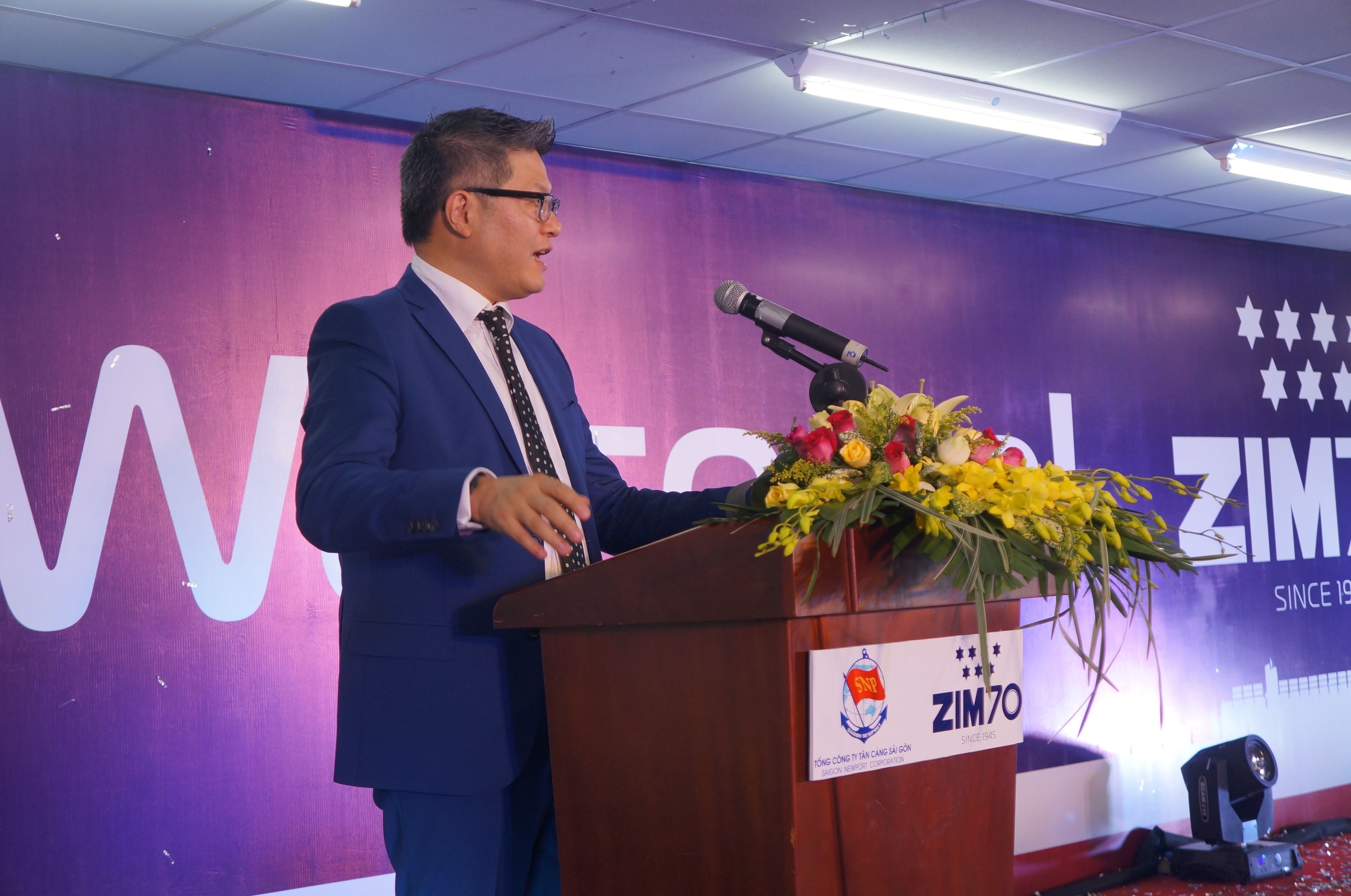 Ông Kevin Li - Giám đốc thương mại ZIM Việt Nam - giới thiệu về tuyến dịch vụ Z7S