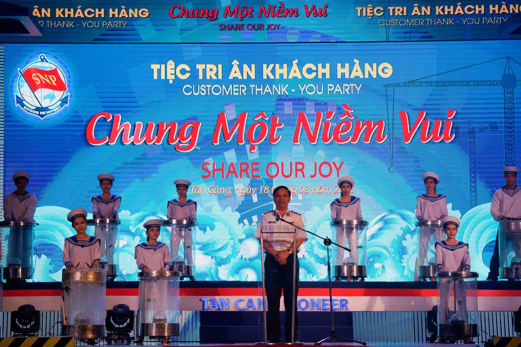 Chuẩn Đô đốc, AHLĐ Nguyễn Đăng Nghiêm - Tổng Giám đốc TCT TCSG - phát biểu khai tiệc