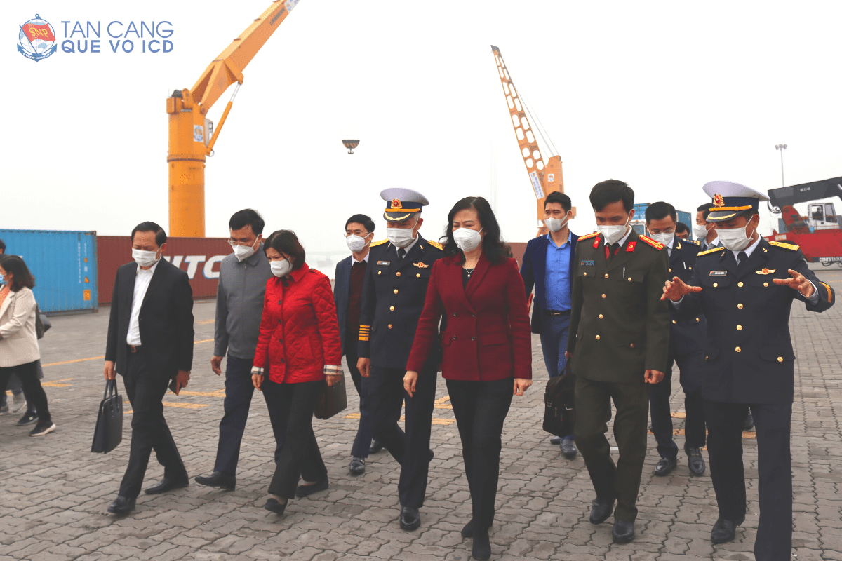 Lãnh đạo tỉnh Bắc Ninh thăm và làm việc tại ICD Tân Cảng Quế Võ - 1