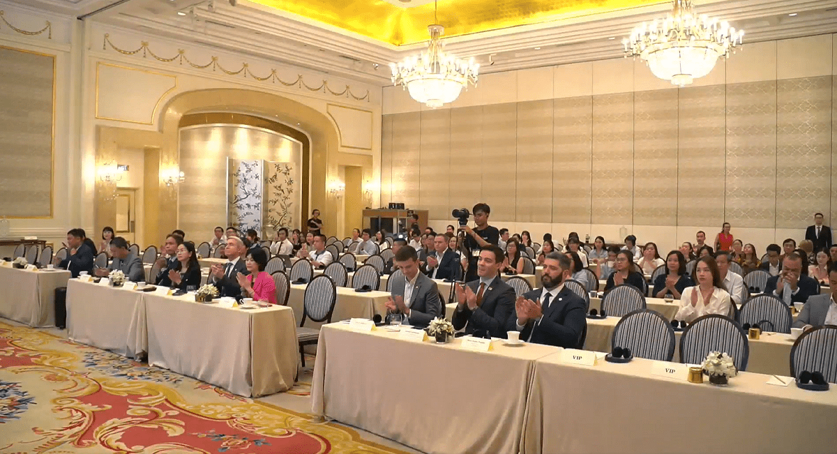 Saigon Newport Corporation Introduces Solutions for Connecting and Optimizing the Supply Chain of the Vietnam - Canada Logistics Route