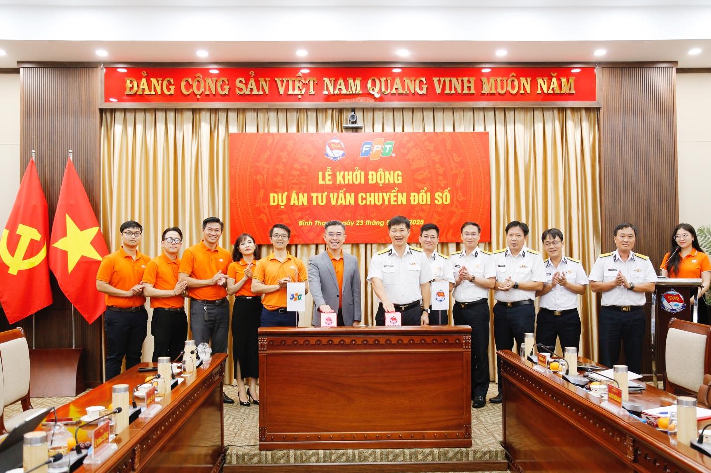 Tổng Công ty Tân Cảng Sài Gòn khởi động chuyển đổi số toàn diện: Tăng tốc hiện đại hóa, hướng tới doanh nghiệp cảng biển – logistics thông minh và bền vững