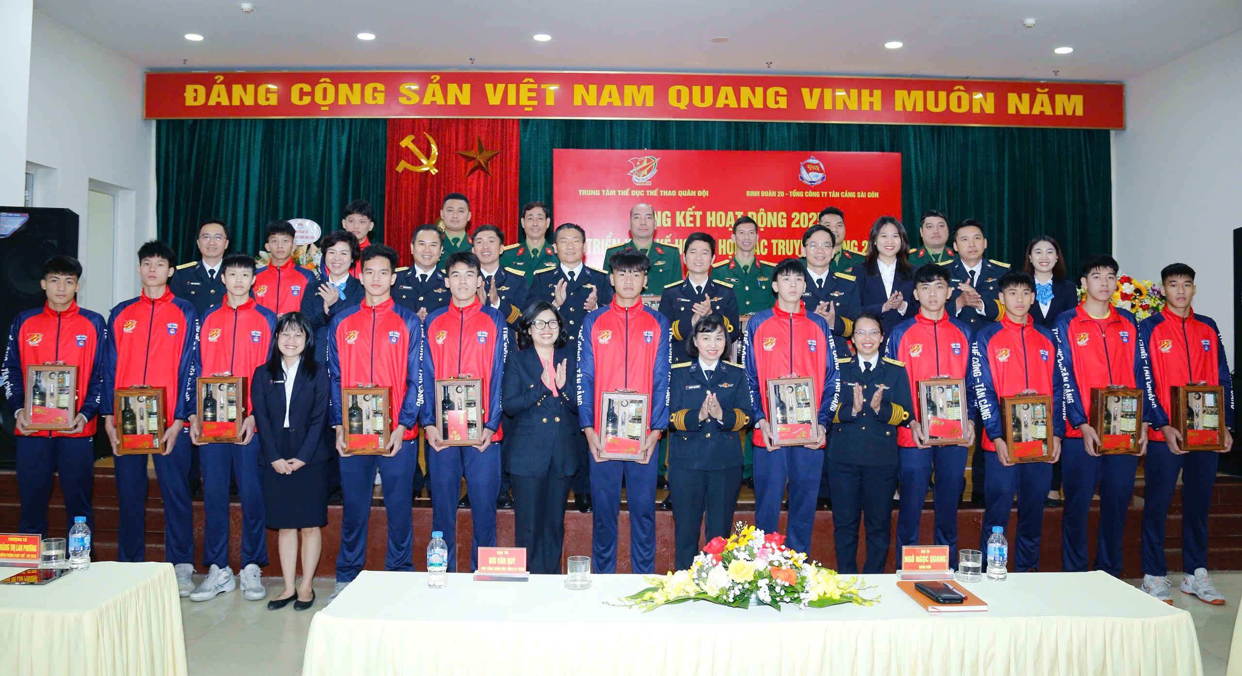 Tân Cảng Sài Gòn và Trung tâm Thể dục Thể thao Quân đội thực hiện tổng kết hoạt động 2025 và triển khai kế hoạch truyền thông 2026 cho đội bóng chuyền Thể Công -Tân Cảng