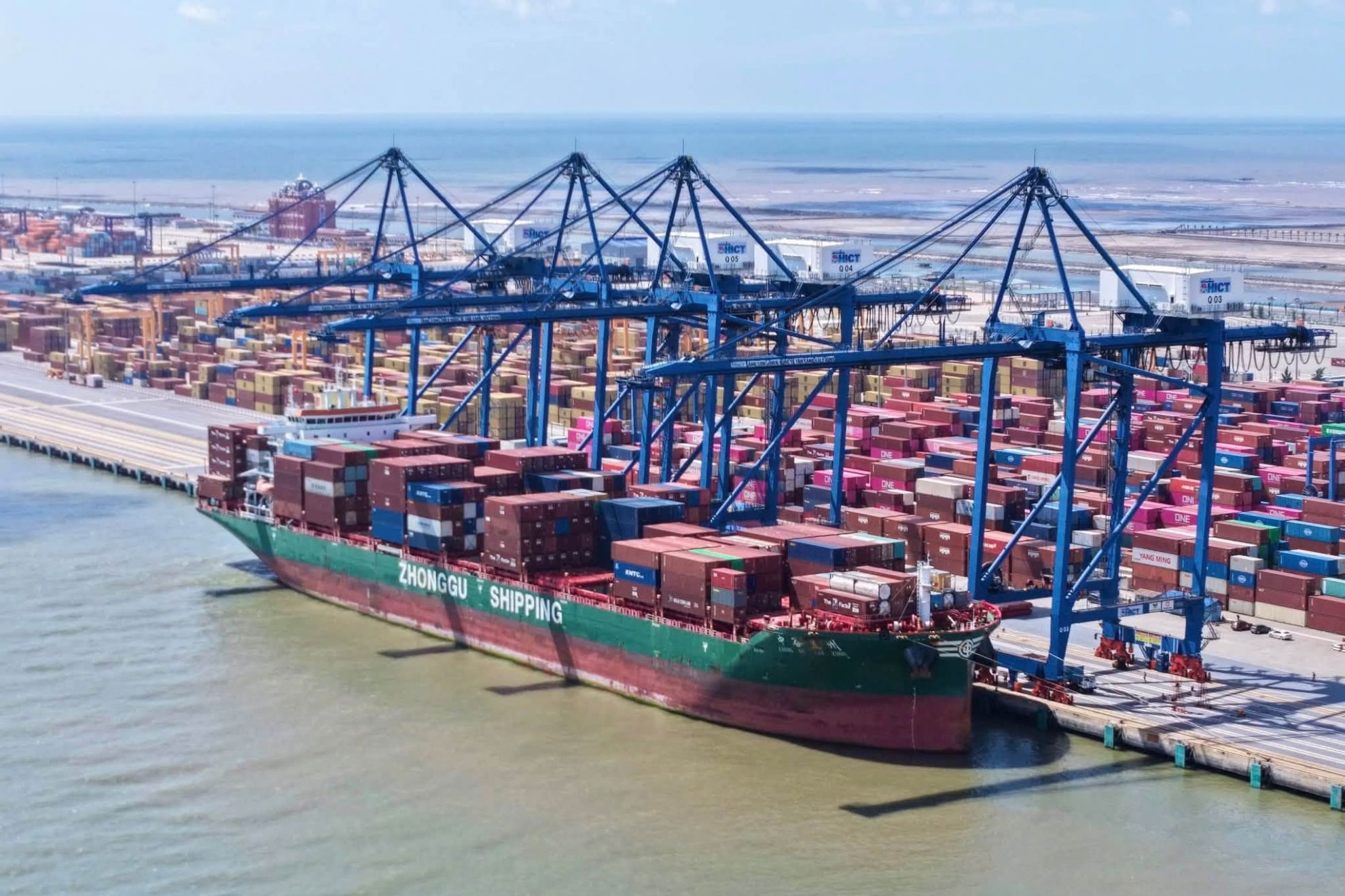 TC-HICT đón chuyến tàu đầu tiên của tuyến dịch vụ CIS